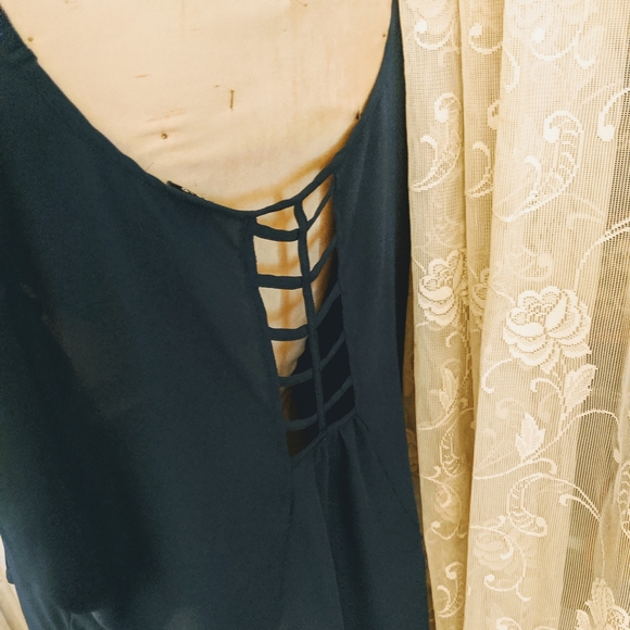 Torrid plus shirt - Picture 4 of 7